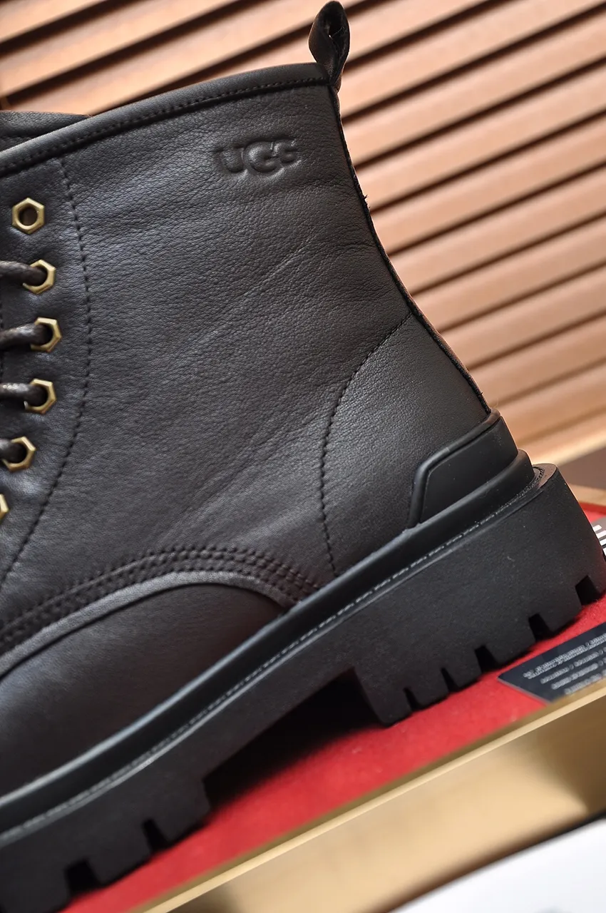 Men's shoes 💰640💶 [UGG] (full wool lining) top-end high-quality fur-in-one warm snow boots from Australia's warm luxury brand men's shoes, UGG-5877 official website synchronized, made of imported cowhide, carefully sewn...Imported rubber foam outsole (comfortable, soft, wear-resistant) The quality is really great...Exquisite workmanship, you can't put it down at first sight, available in sizes 39-44